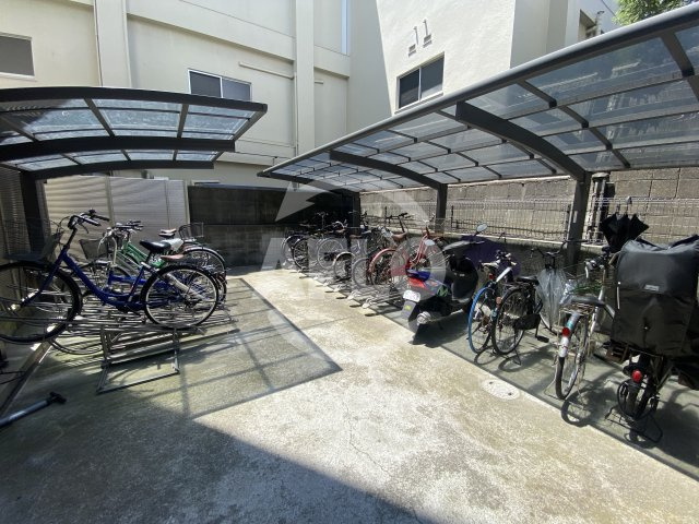 クレイドル西田辺のその他共用部分|クレイドル西田辺　駐輪場