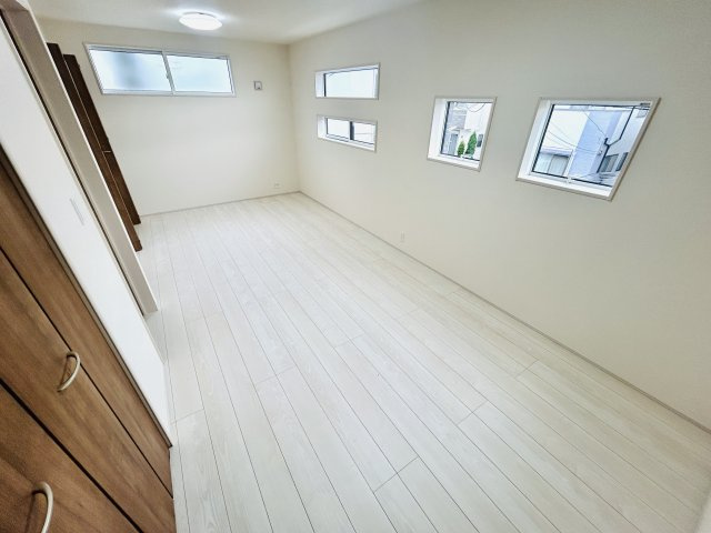 千葉市稲毛区宮野木町の洋室