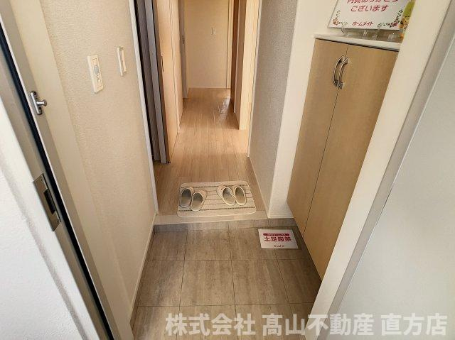 パルティール　Ａ棟の玄関