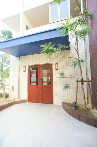 ウィーヴ花畑マークタワーのエントランス|清潔なエントランスです★