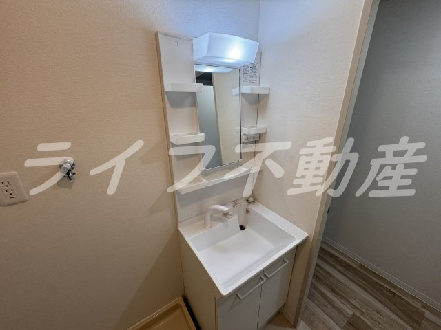 サンヴェール新池の独立洗面台