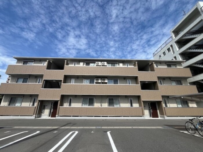 広島市西区観音新町１丁目のアパート