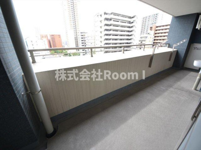 【バルコニー】 | カスタリア上町台 | お洗濯にも便利なバルコニー付き