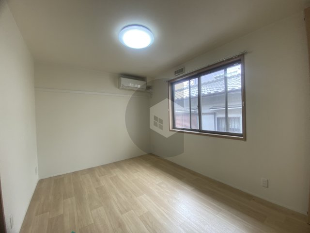 ラシーネ若江の寝室