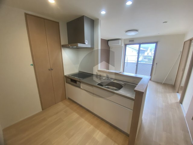 ラシーネ若江のキッチン