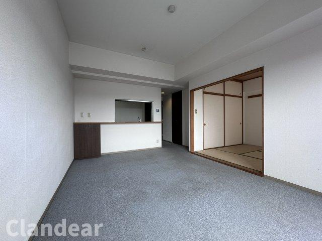  新松戸ユーカリパークハウスＣ棟の和室|ドキドキの新生活も、安心してスタート。ぴったりの住まいを見つけませんか？クランディアが一緒に住まい選びをサポートします‼　まずは、お気軽にお問合せください　＃クランディア