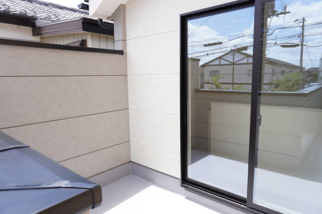 越谷市大沢 新築分譲住宅のバルコニー