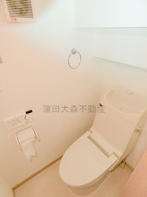 池上３丁目貸家のトイレ|温水洗浄便座付きトイレ