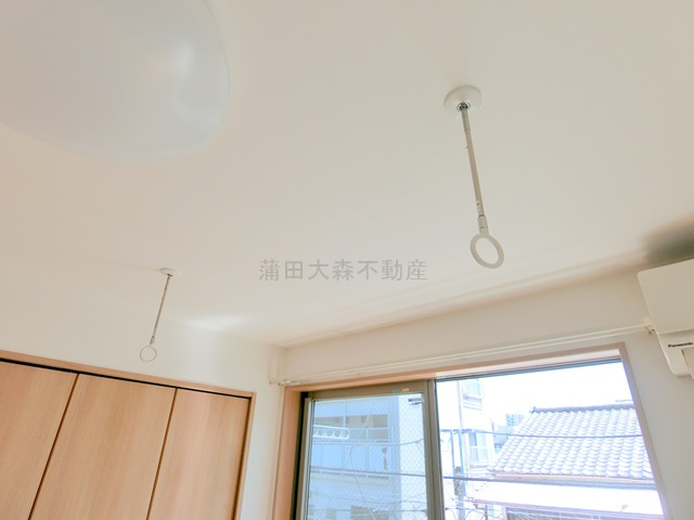 池上３丁目貸家の設備|室内物干し金具