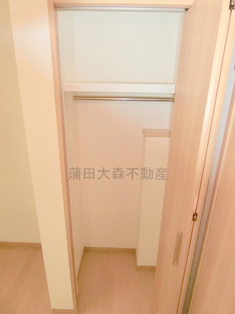 池上３丁目貸家の収納|1F納戸収納　クローゼット
