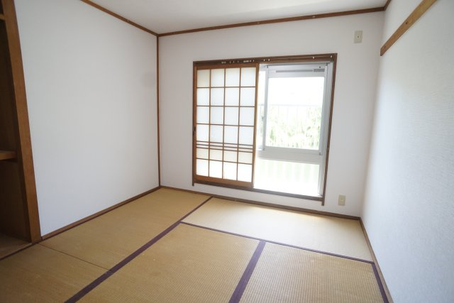 逆瀬台住宅1号棟の和室