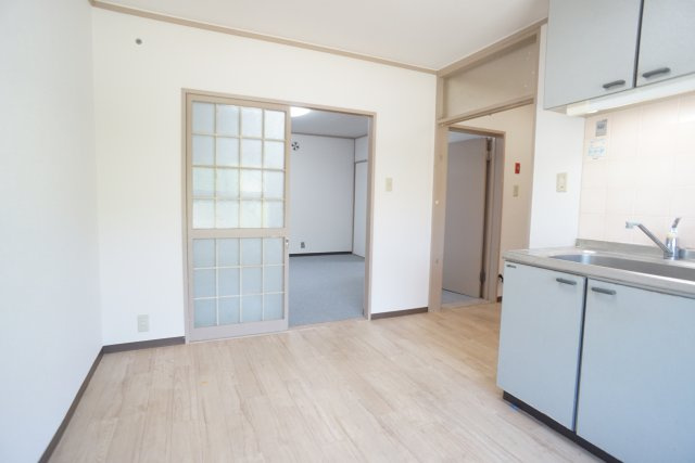 逆瀬台住宅1号棟の内装