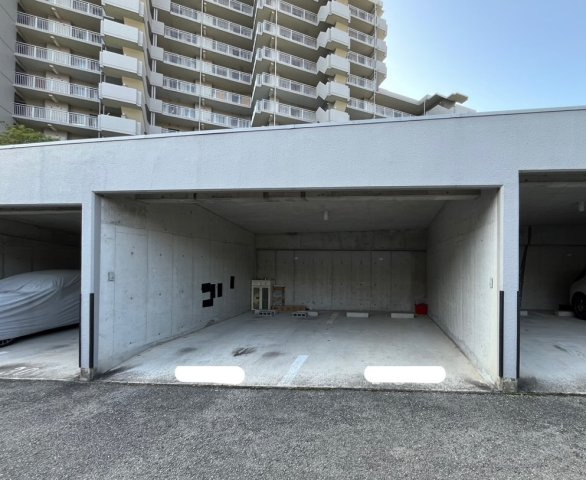 【駐車場】の画像