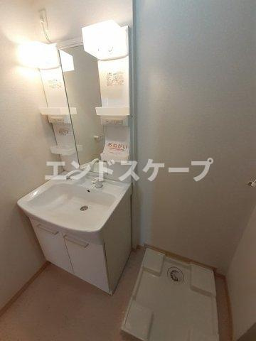 ソレイユコートＣの洗面所|高崎、前橋のお部屋探しはエンドスケープまで！お客様の理想お聞かせ下さい♪