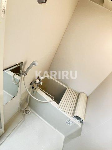 ガーディアンズパレス高殿の浴室