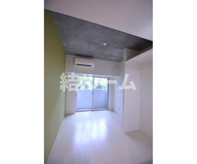北区王子本町１丁目の賃貸マンションの居間・リビング
