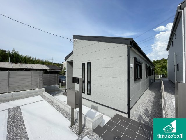 甲賀市水口町新城　新築一戸建ての外観|お客様に長く安心して住んでいだだける事にこだわった家づくり！住んでからのアフターサービスにもしっかりと取り組んでいます！