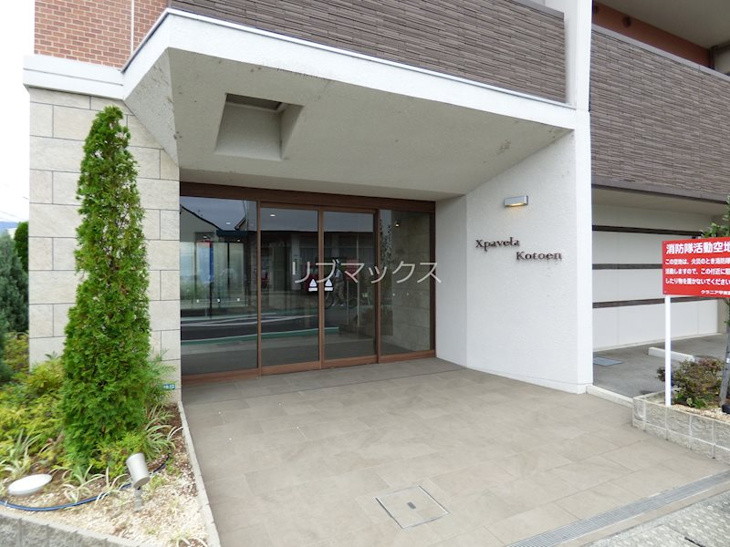 【エントランス】クラニア甲東園 