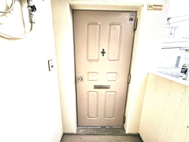 【玄関】 | メゾンオクダ