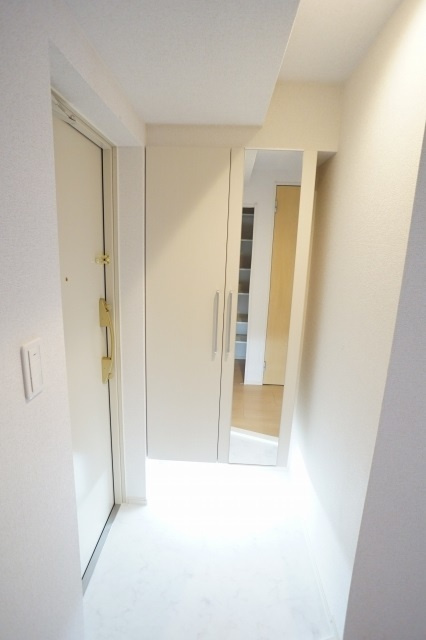 カーサトレンタの玄関