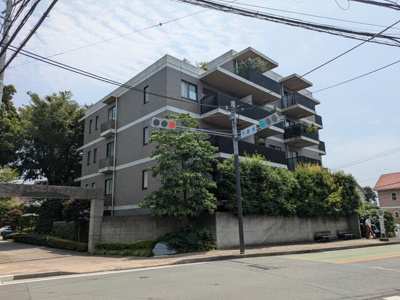 | 総戸数42戸、1998 年2…