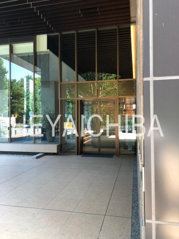 Brillia Tower 上野池之端のエントランス