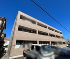 ミロワール赤坪の駐車場