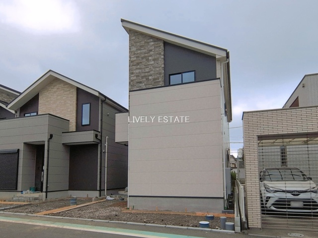 草加市手代1丁目 新築分譲住宅 全3棟 1号棟の外観