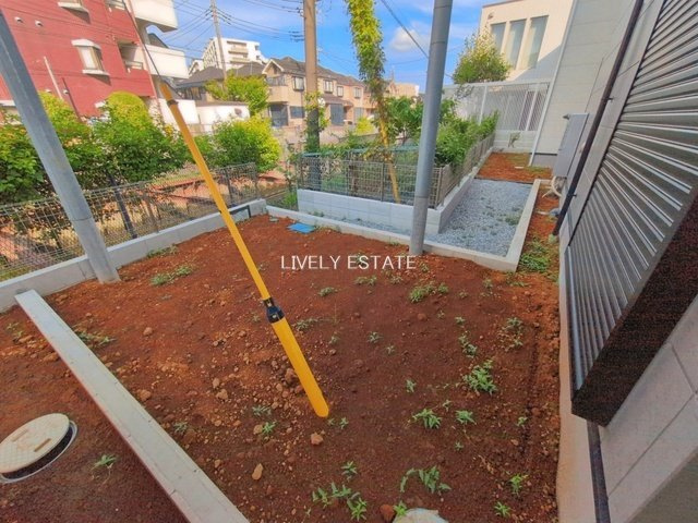 草加市手代1丁目 新築分譲住宅 全3棟 2号棟の庭