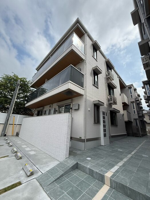 Ｄ－ＲＯＯＭ高須２丁目　B棟の外観