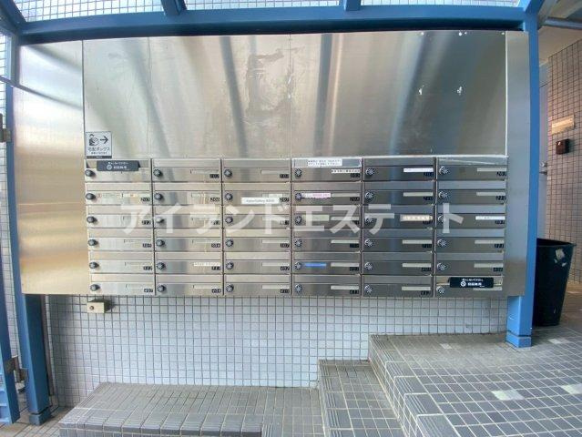 ステップス三軒茶屋　駅近　事務所可　宅配BOXのその他共用部分
