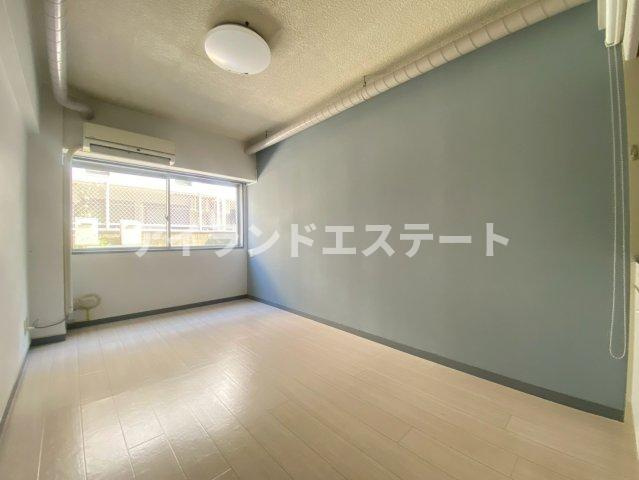 ステップス三軒茶屋　駅近　事務所可　宅配BOXの内装
