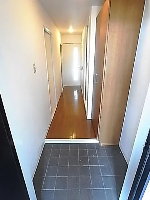 西宮エバーグリーンの玄関