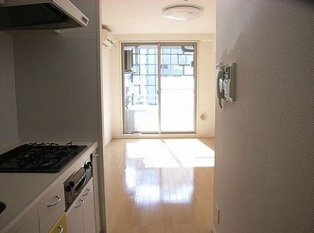 アビテ曙橋の内装|日当たり良好（別室参考写真）