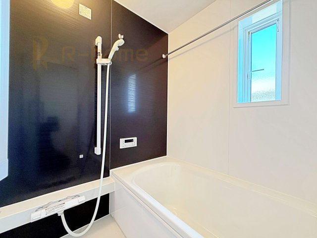 ひたちなか市平磯町第2　新築戸建て　4号棟の浴室|1日の疲れをゆったり癒せる1坪タイプ♪浴室乾燥暖房機で快適な入浴タイムが過ごせます♪