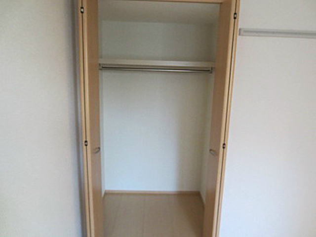 レセンテ梅が丘の収納