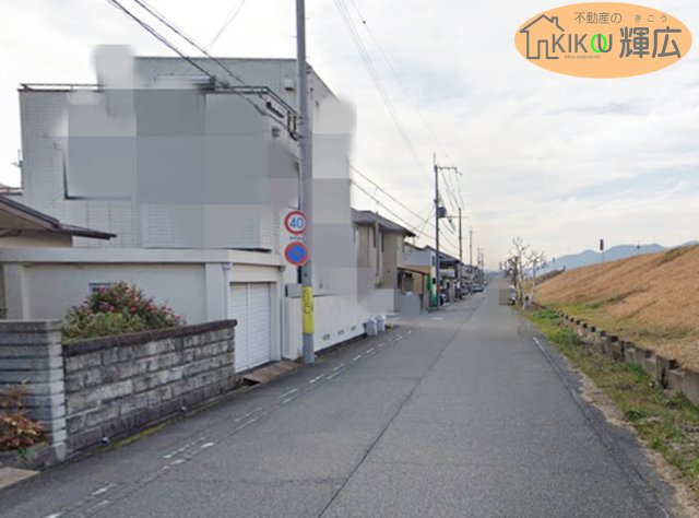 加古川市新神野4丁目　土地の前面道路含む現地写真