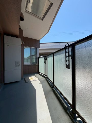 エクセルシオール宮の沢アークのバルコニー