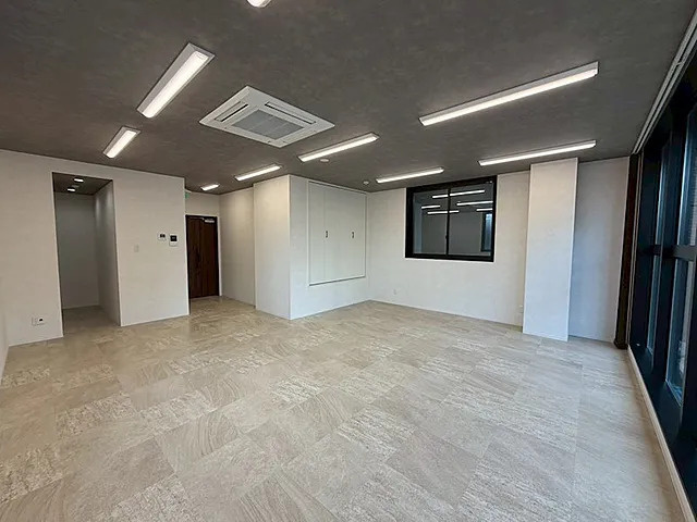 守山市守山１丁目の店舗一部の内装