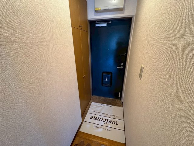 シーサイドスクウェア 弐番館の玄関