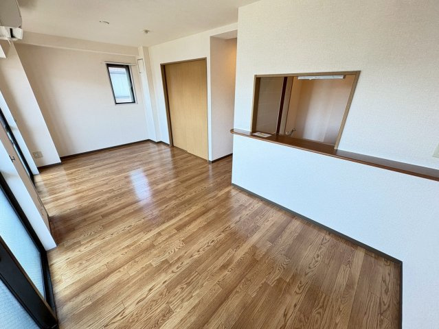 シーサイドスクウェア 弐番館のその他