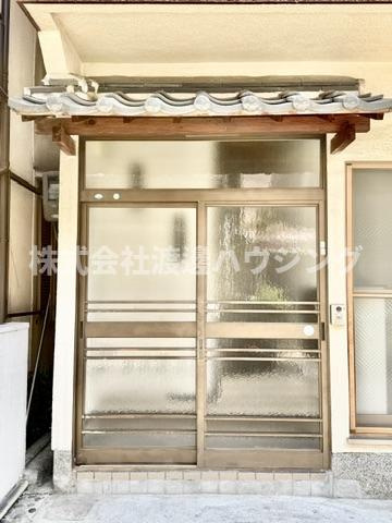 ジョンヴィラ大西町のエントランス