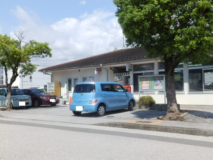 ビレッジ北久保 B棟の周辺|高知卸団地郵便局