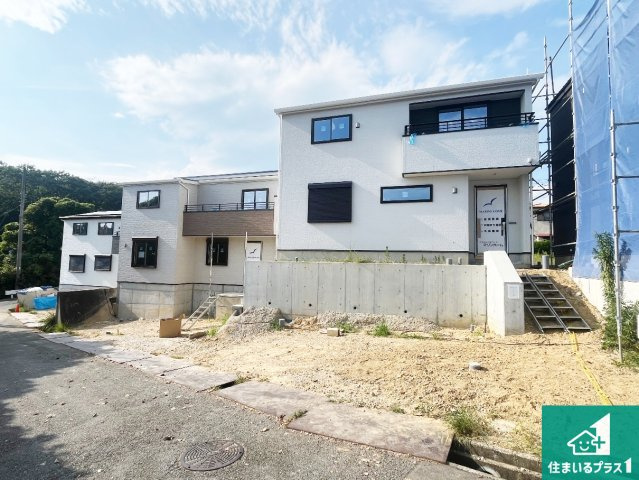 神戸市西区美穂が丘　新築一戸建ての外観|現在建築中！落ち着いた街並みで新生活を始めることが出来そう！周辺の物件も併せてご紹介させて頂きます！