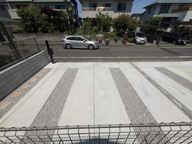 充分なカースペースの広さです！