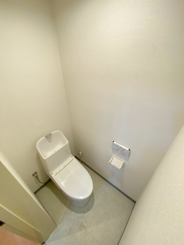 【トイレ】