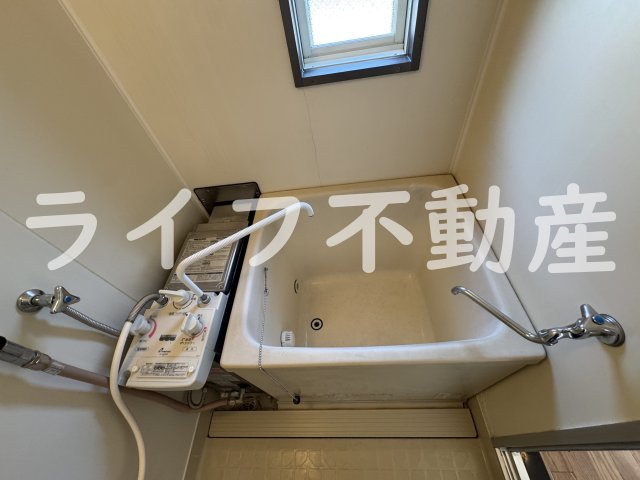 サンライフ玉串B棟の浴室|お風呂です