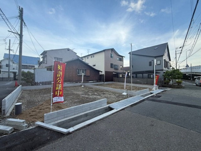 【前面道路含む現地写真】 | 池田市天神2丁目新築戸建（2号地）