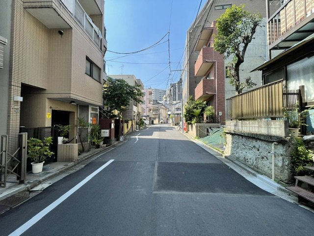 文京区大塚５丁目売地の前面道路含む現地写真