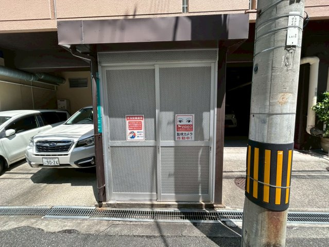 新大阪ハイツさこのエントランス